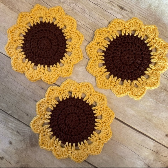 Set of Three Brown Centered Sunflowers Doilies/Coasters 6 Inches With Petals - Picture 4 of 7